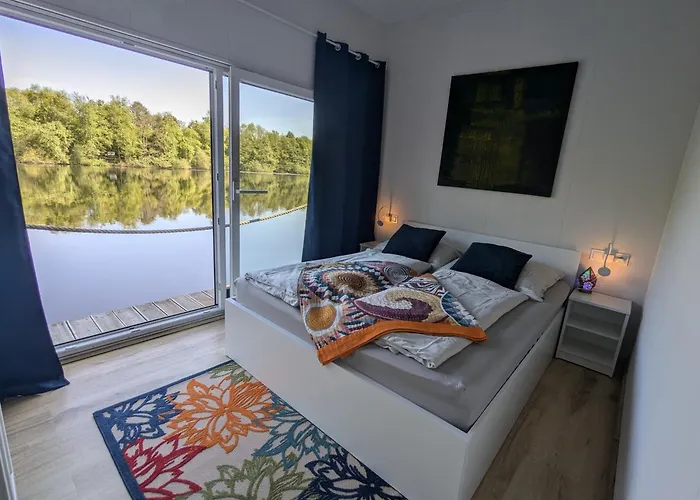 Hausboot Lena